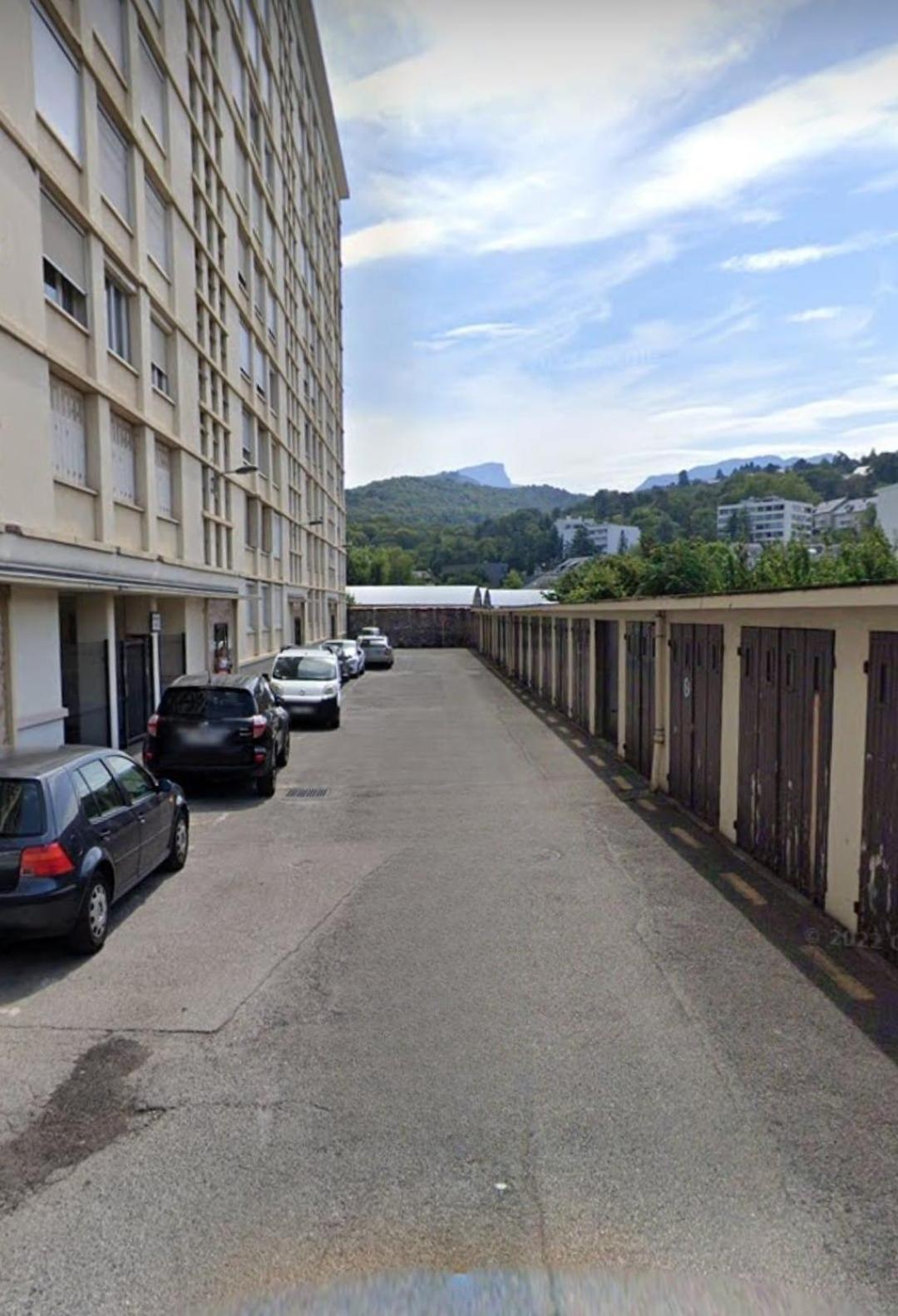 Appartement T4 Des Jardins Chambery Ngoại thất bức ảnh